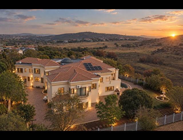 6 BEDROOM HOUSE FOR SALE IN MEYERSDAL ECO ESTATE